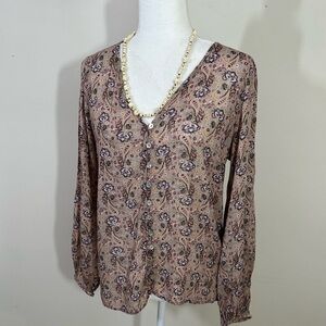Day trip sz med top, tunic button brown charming fabric both casual or dressy